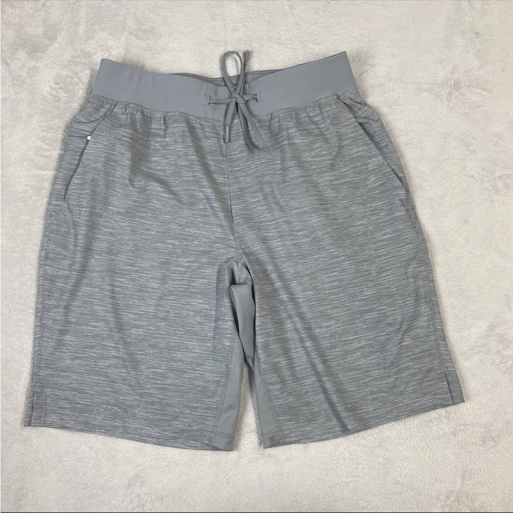 Lululemon The Linerless Mens Sz Medium Gray Heather 11" Drawstring Shorts